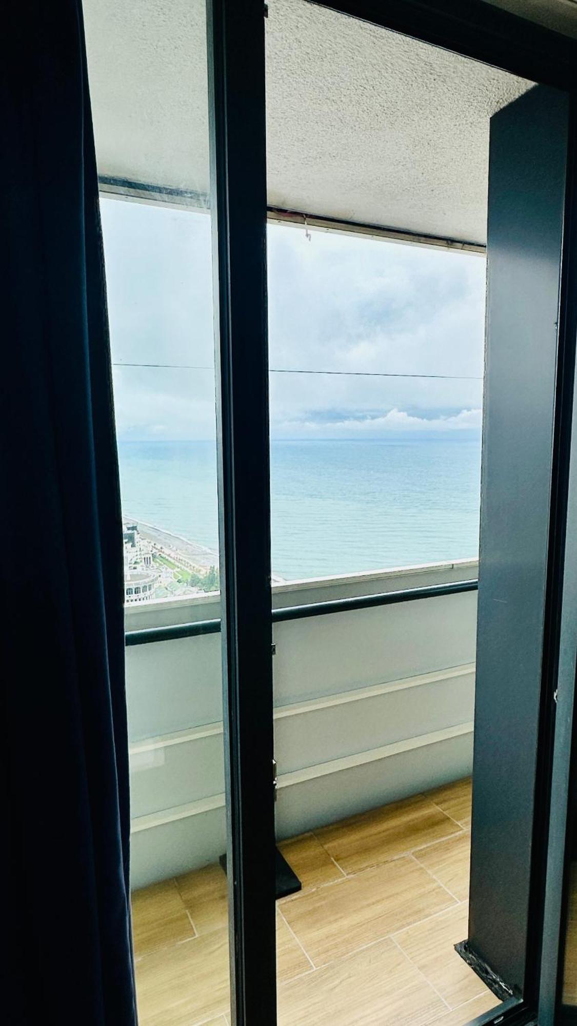 New Orbi Batumi Hotel Kültér fotó