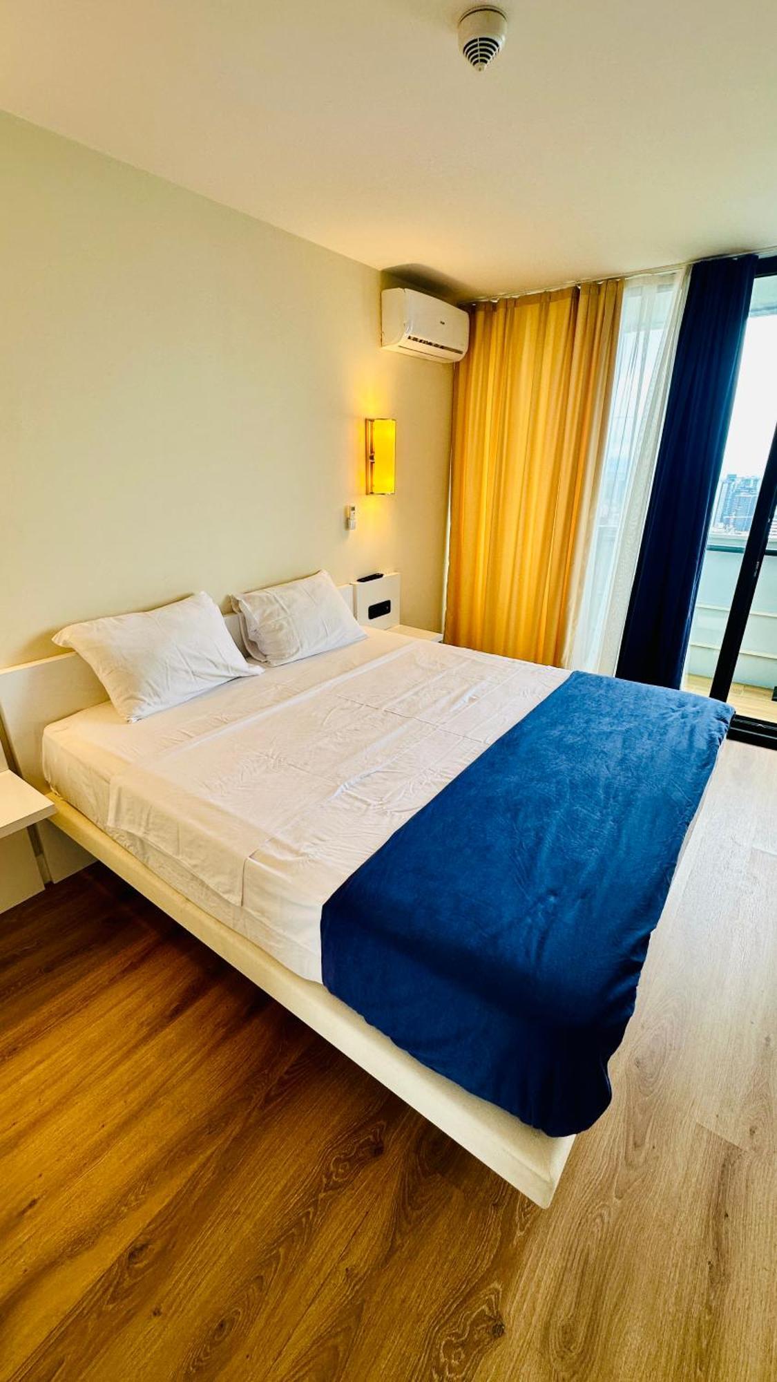 New Orbi Batumi Hotel Kültér fotó